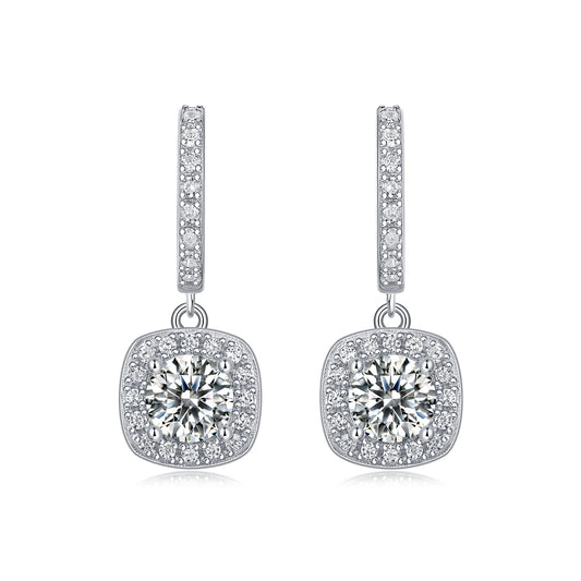 Luxury 0.5CT Moissanite Stud Earrings – S925 Silver