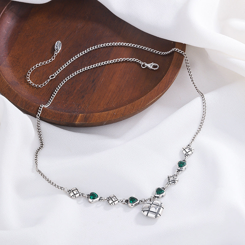 Green Zirconium Love Splice Necklace Women's Ins Fashion Heavy Industry Small Group Clavicle Chain