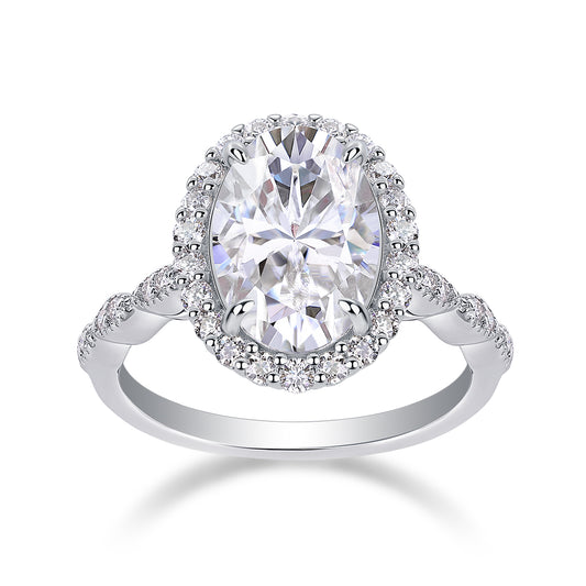 Luxury Oval Moissanite Wedding Ring – S925 Silver