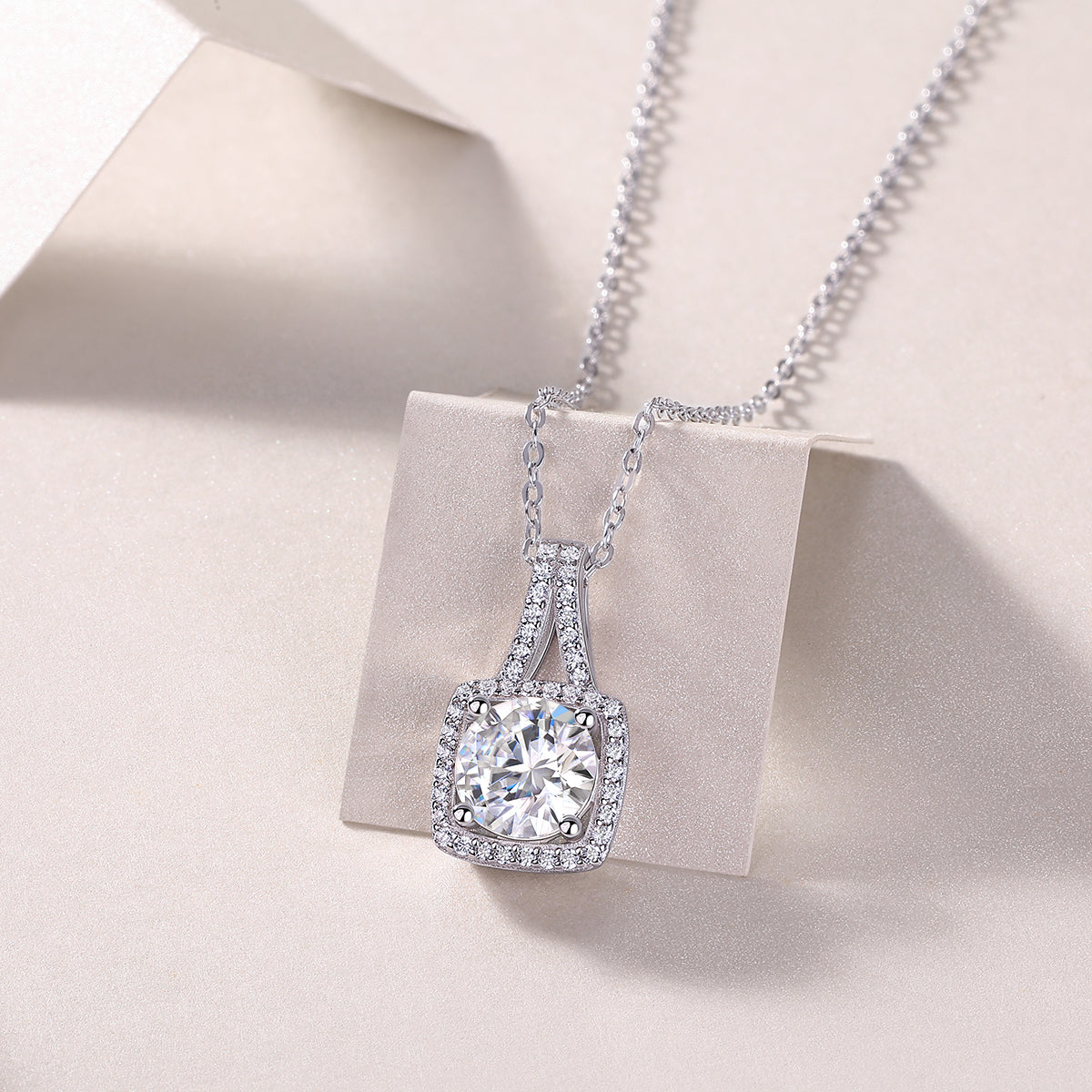 Small Square Diamond – Moissanite Pendant Necklace (S925 Silver, Platinum Plated)