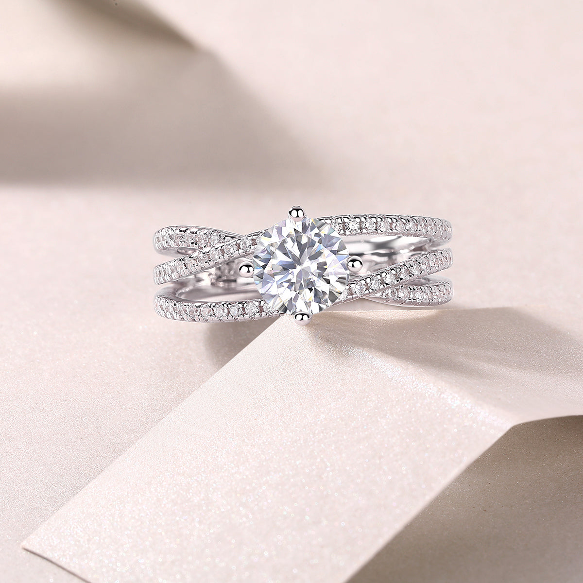 Luxury 1CT Moissanite Ring – S925 Silver
