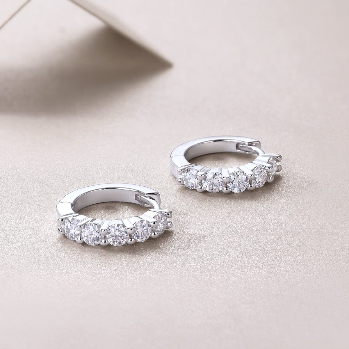 Luxury 0.1CT Moissanite Stud Earrings – S925 Silver