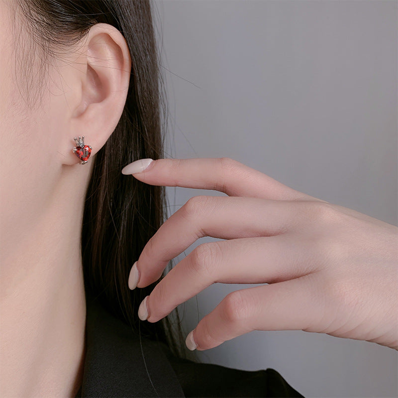 S925 Sterling Silver Love Crown Ear Buckle Female Round Face Earrings