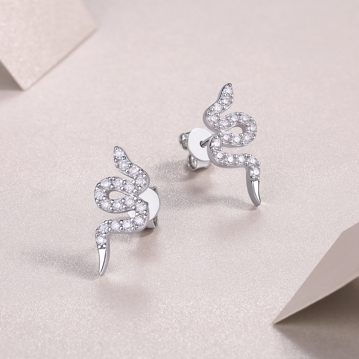 Luxury Snake Moissanite Stud Earrings – S925 Silver