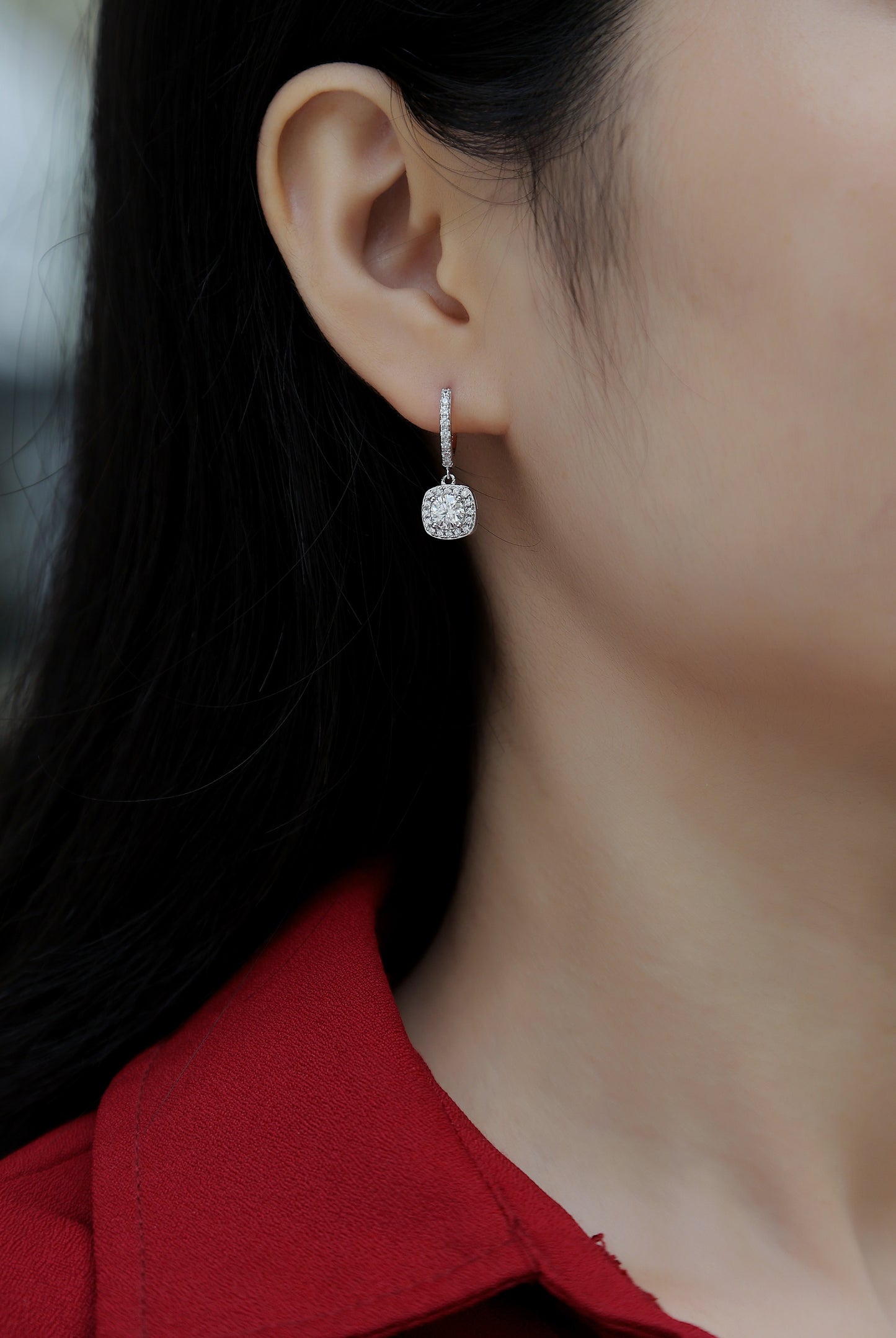 Luxury 0.5CT Moissanite Stud Earrings – S925 Silver