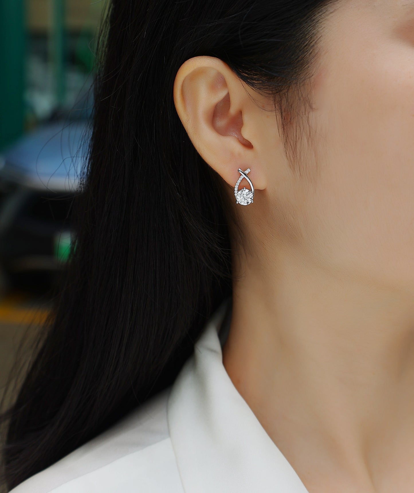 1ct Moissanite Stud Earrings (S925 Silver, Platinum Plated)