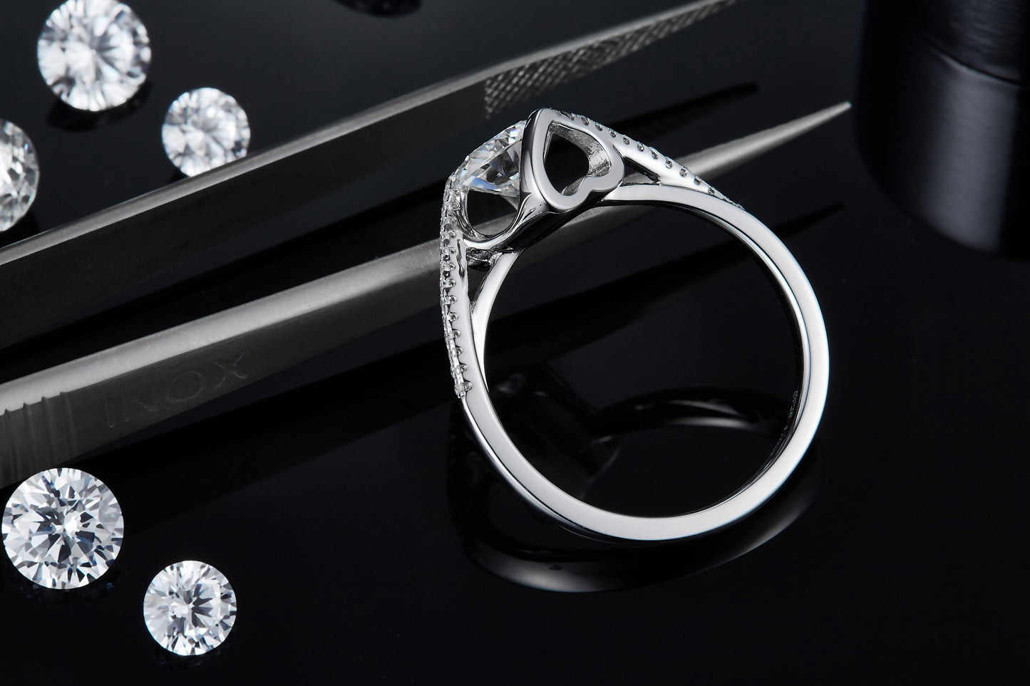 Luxury 1CT Moissanite Wedding Ring – S925 Silver