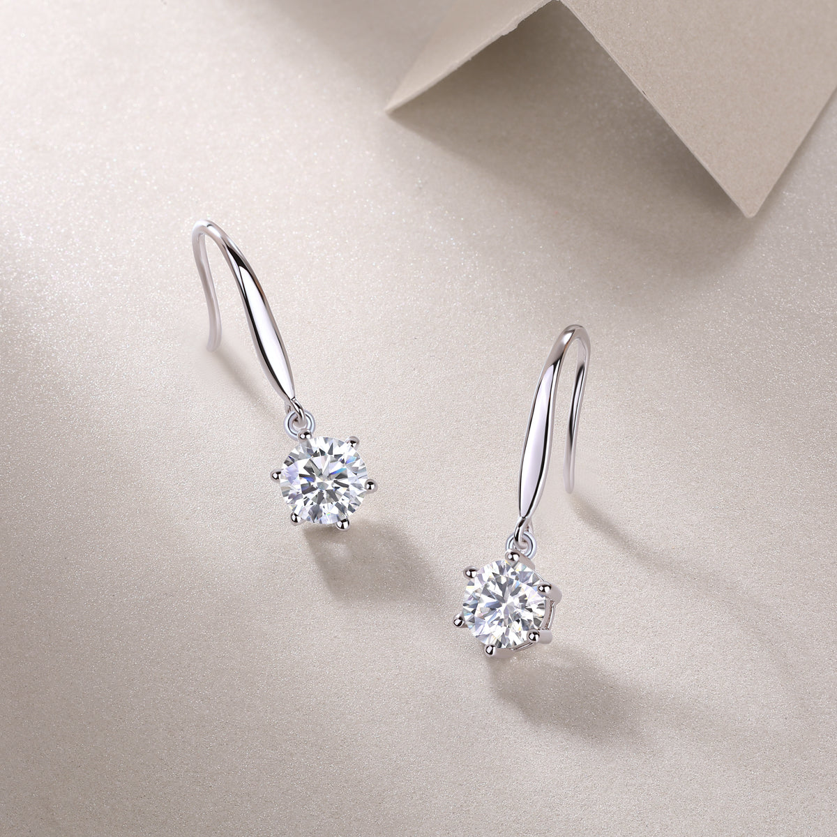 Moissanite Stud Earrings (S925 Silver, Platinum Plated)