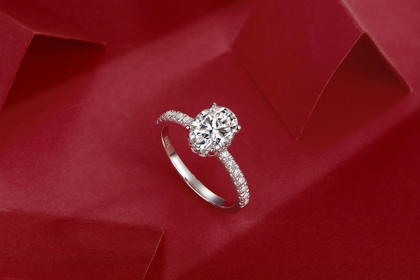 Luxury Moissanite Cinderella Ring – S925 Silver