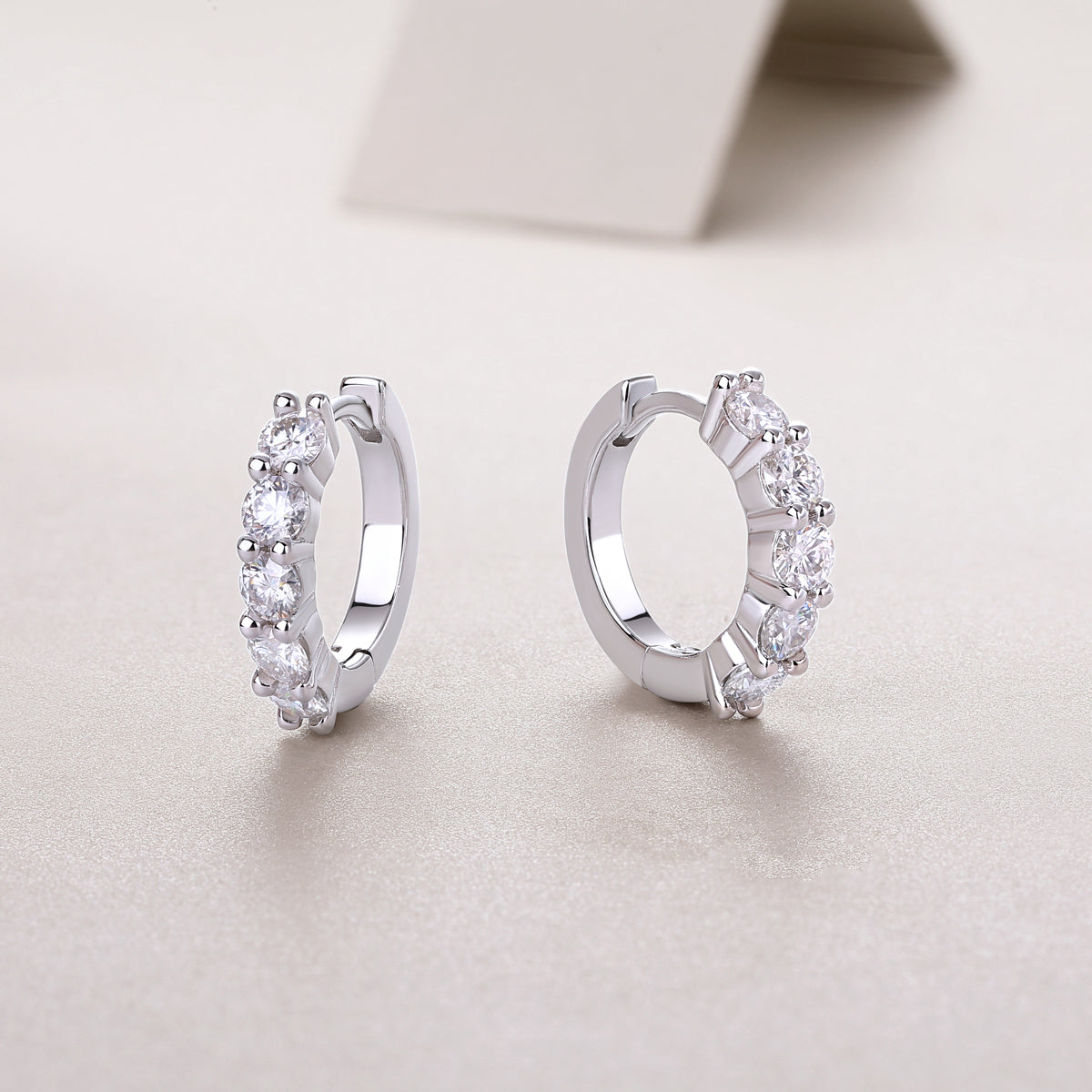 Luxury 0.1CT Moissanite Stud Earrings – S925 Silver