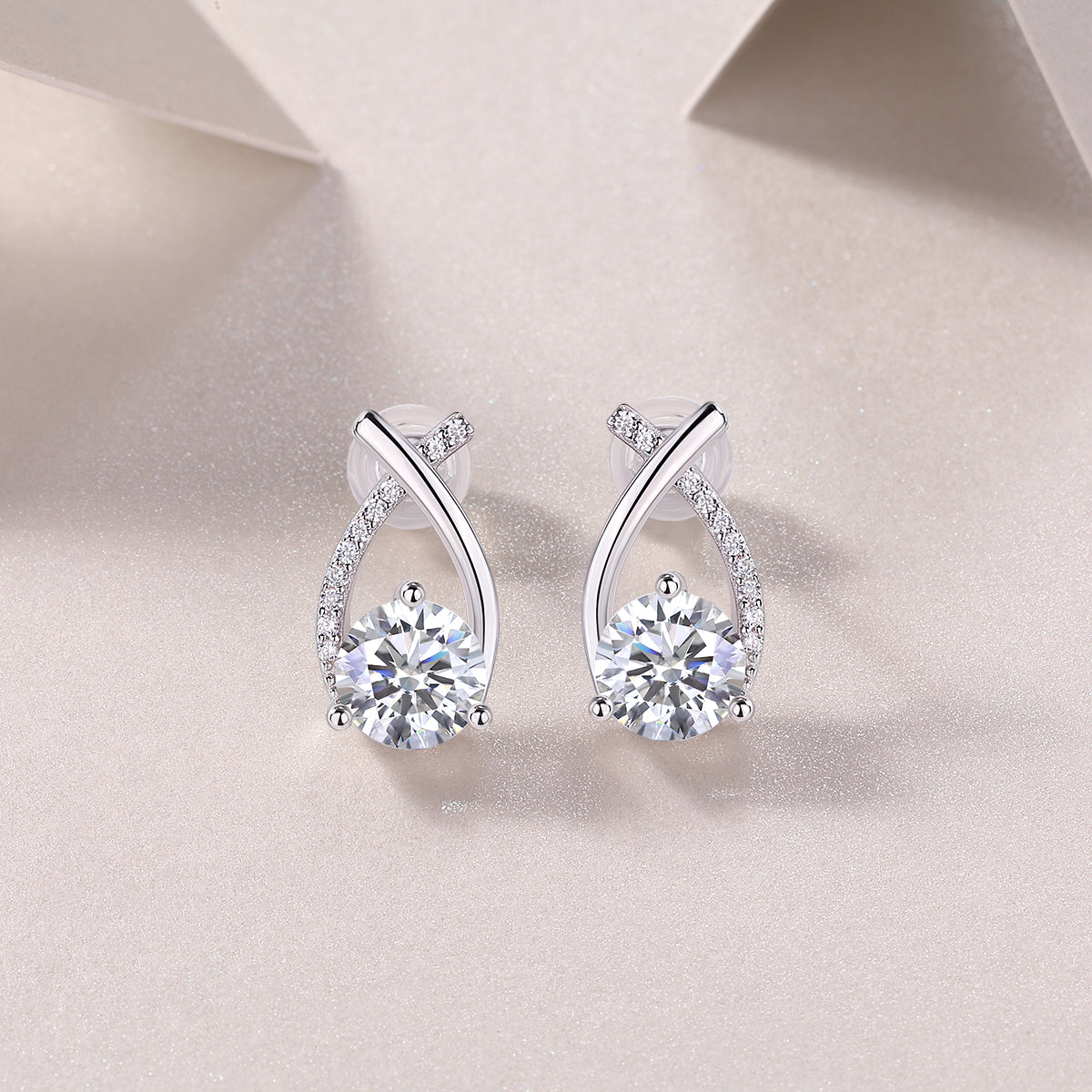 1ct Moissanite Stud Earrings (S925 Silver, Platinum Plated)