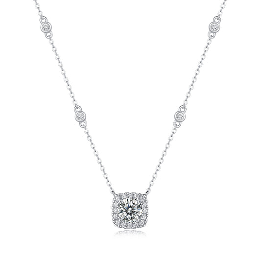 Fate in Dreams – Moissanite Pendant Necklace (S925 Silver, Platinum Plated)