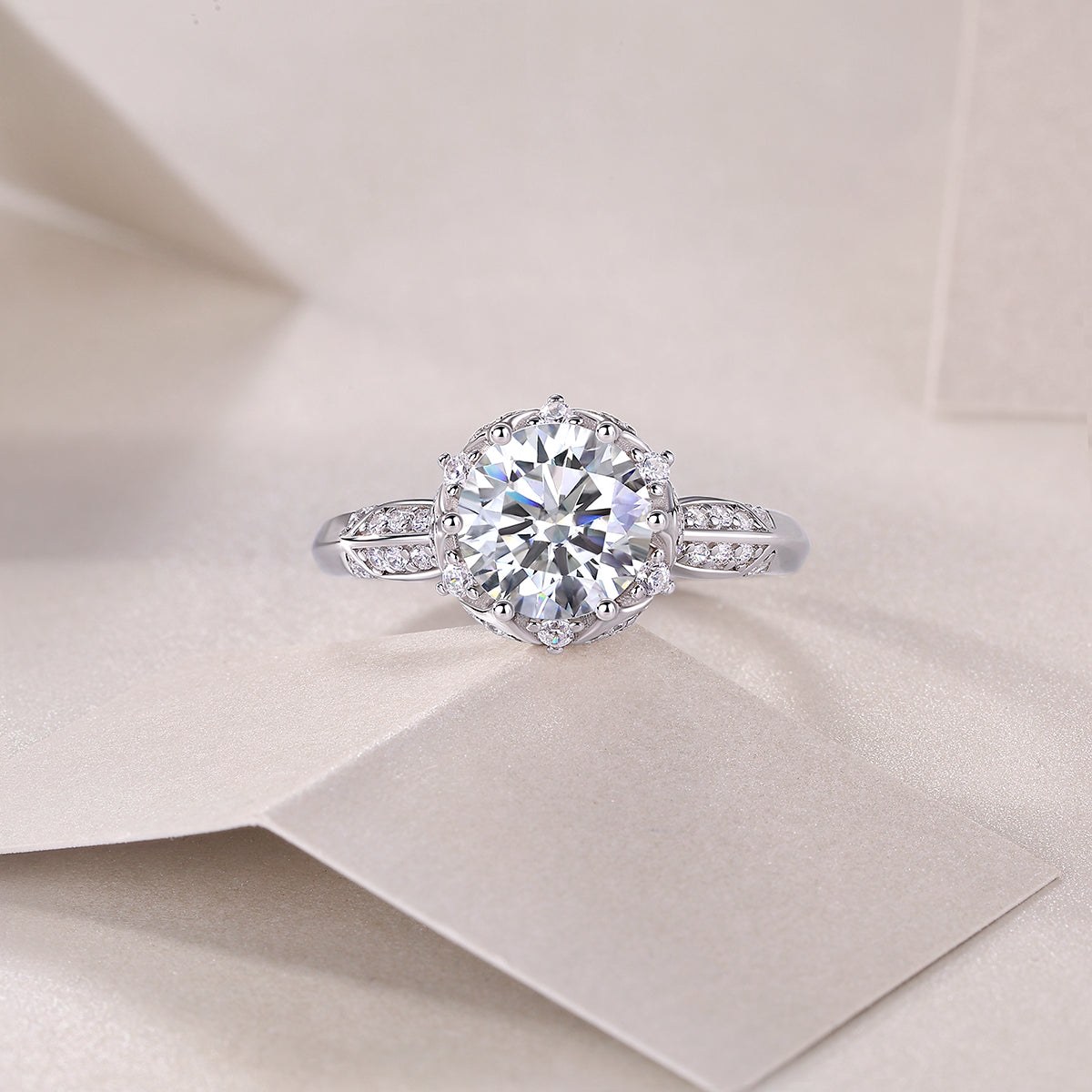 Luxury 2CT Moissanite Ring – S925 Silver