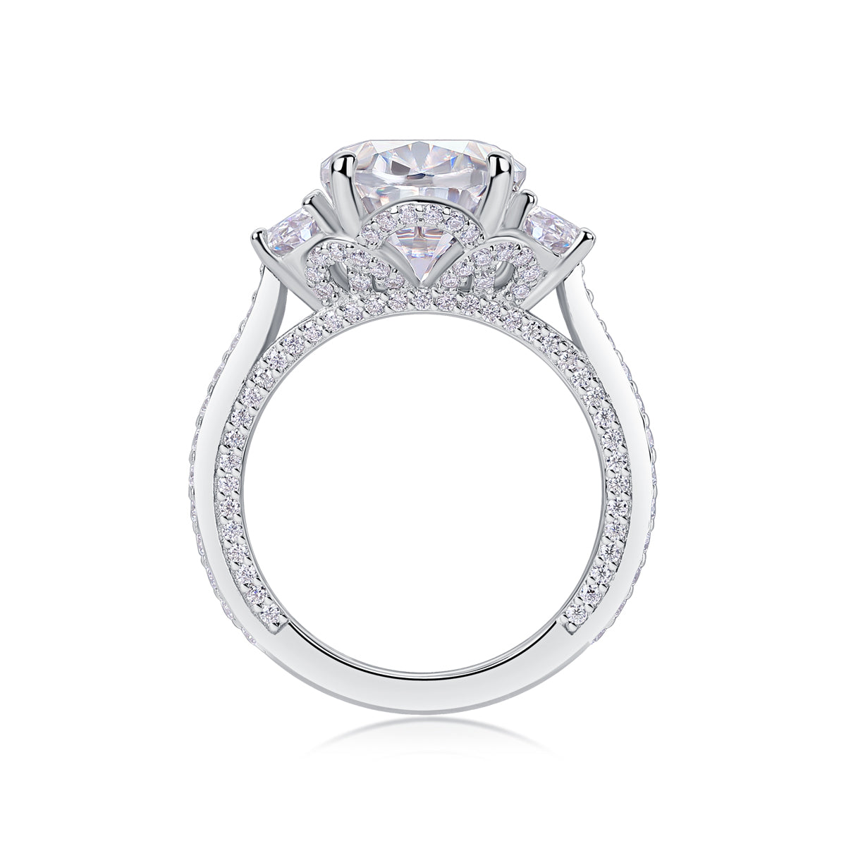 Luxury Oval Moissanite Crown Ring – S925 Silver