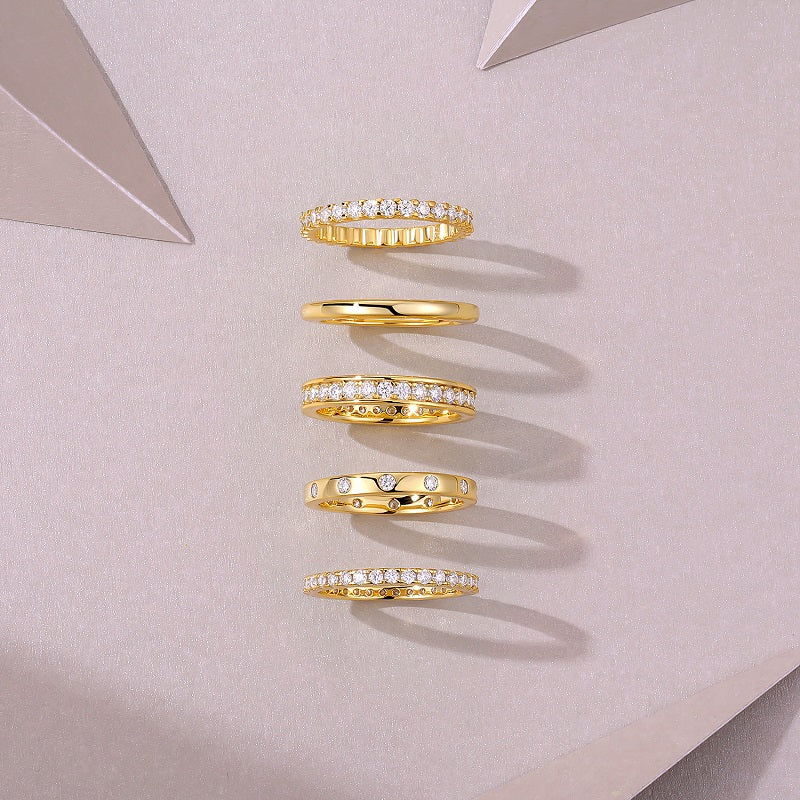 Luxury Golden Star Moissanite Ring – S925 Gold Plated