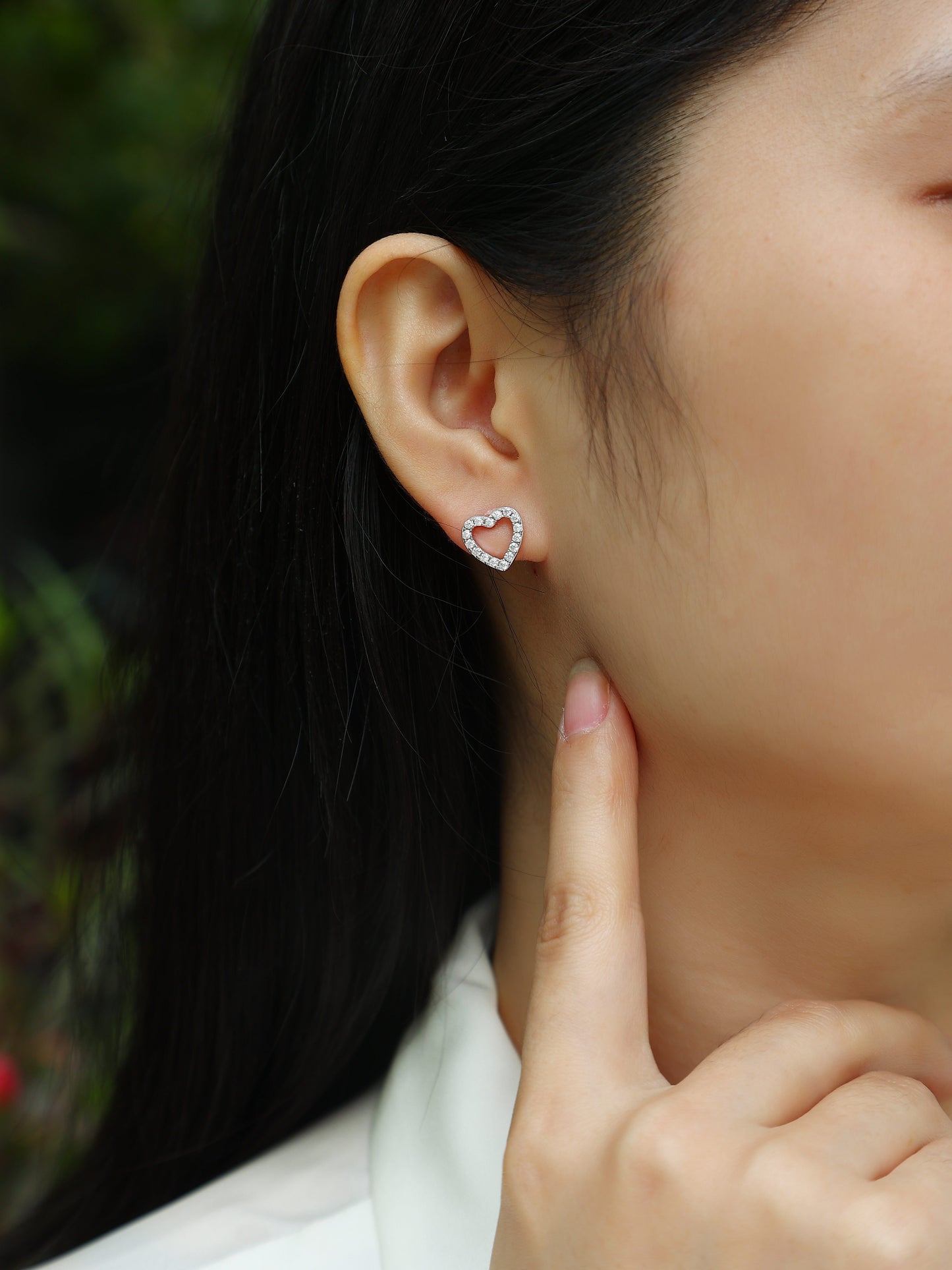 Luxury Heart Moissanite Stud Earrings – S925 Silver