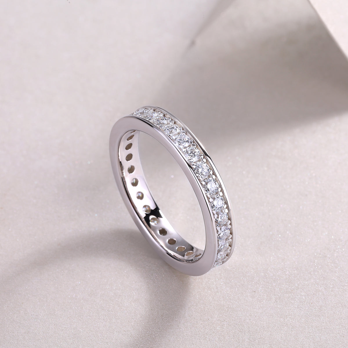 Luxury Moissanite Trajectory Ring – S925 Silver