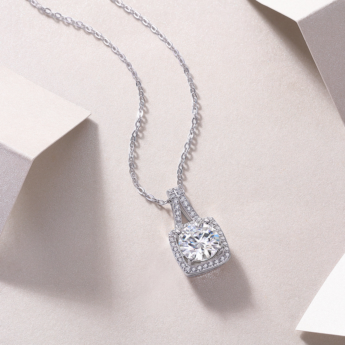 Small Square Diamond – Moissanite Pendant Necklace (S925 Silver, Platinum Plated)
