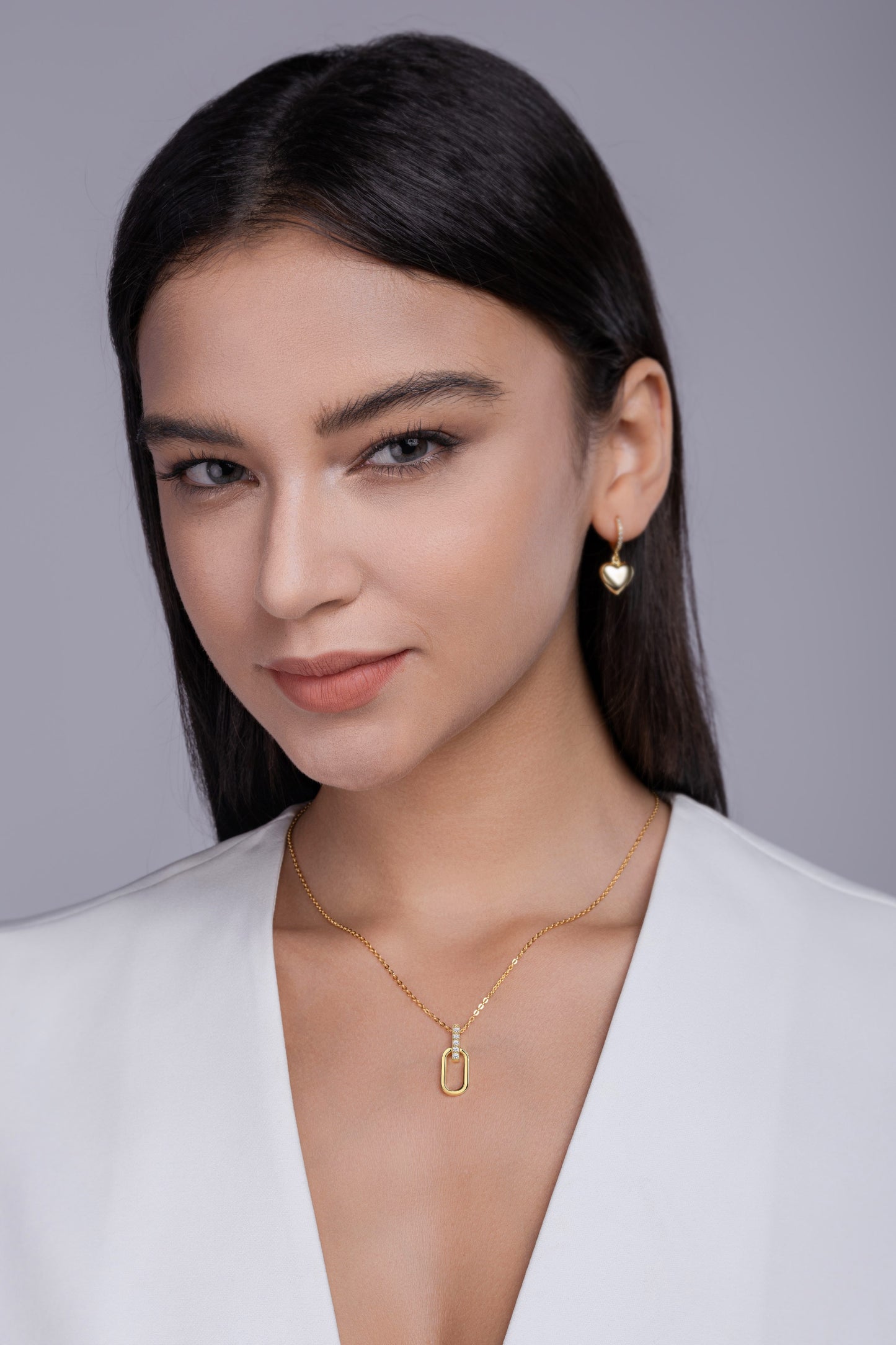 Light & Shadow Geometry – Moissanite Pendant Necklace (S925 Silver, Gold Plated)