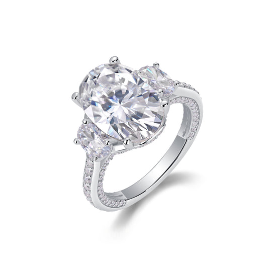 Luxury Oval Moissanite Crown Ring – S925 Silver