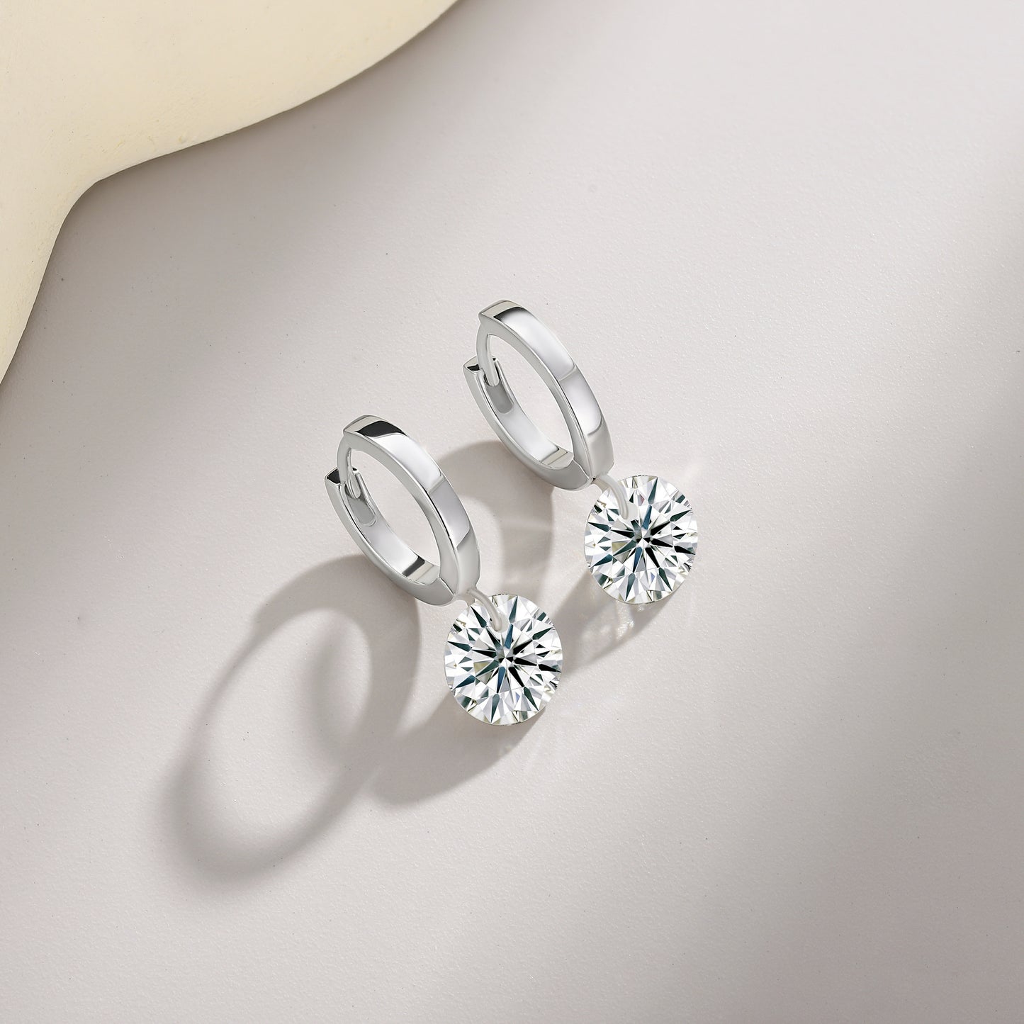 Moissanite Stud Earrings – S925 Silver, Platinum Plated