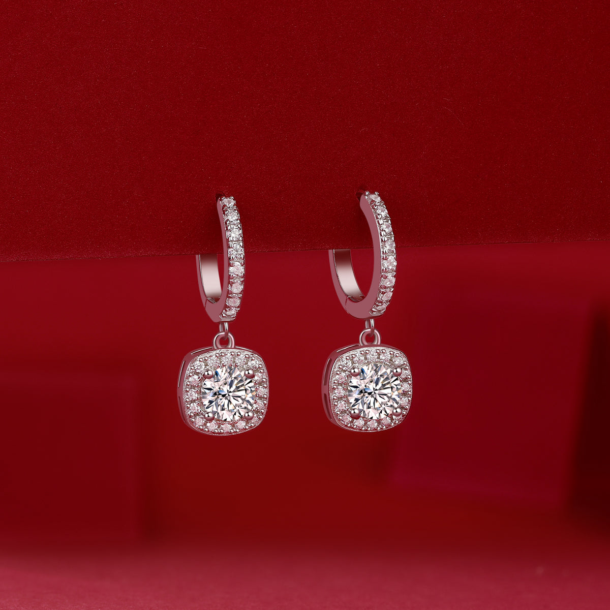 Luxury 0.5CT Moissanite Stud Earrings – S925 Silver