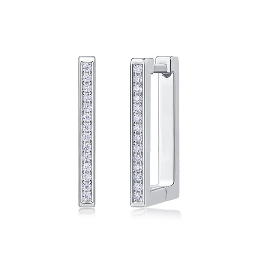 Brave – Moissanite Stud Earrings (S925 Silver, Platinum Plated)