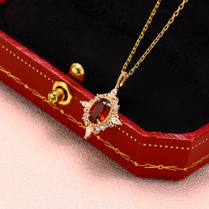 Retro Light Luxury Cross Star Garnet Pendant Necklace